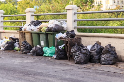 Choosing the right clearance company